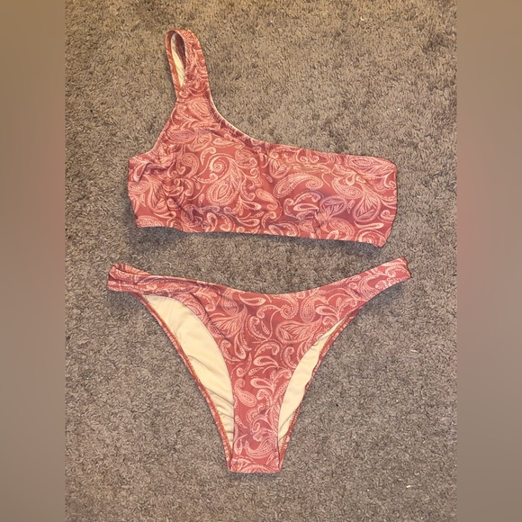 Rhythm Bikini - Picture 2 of 8